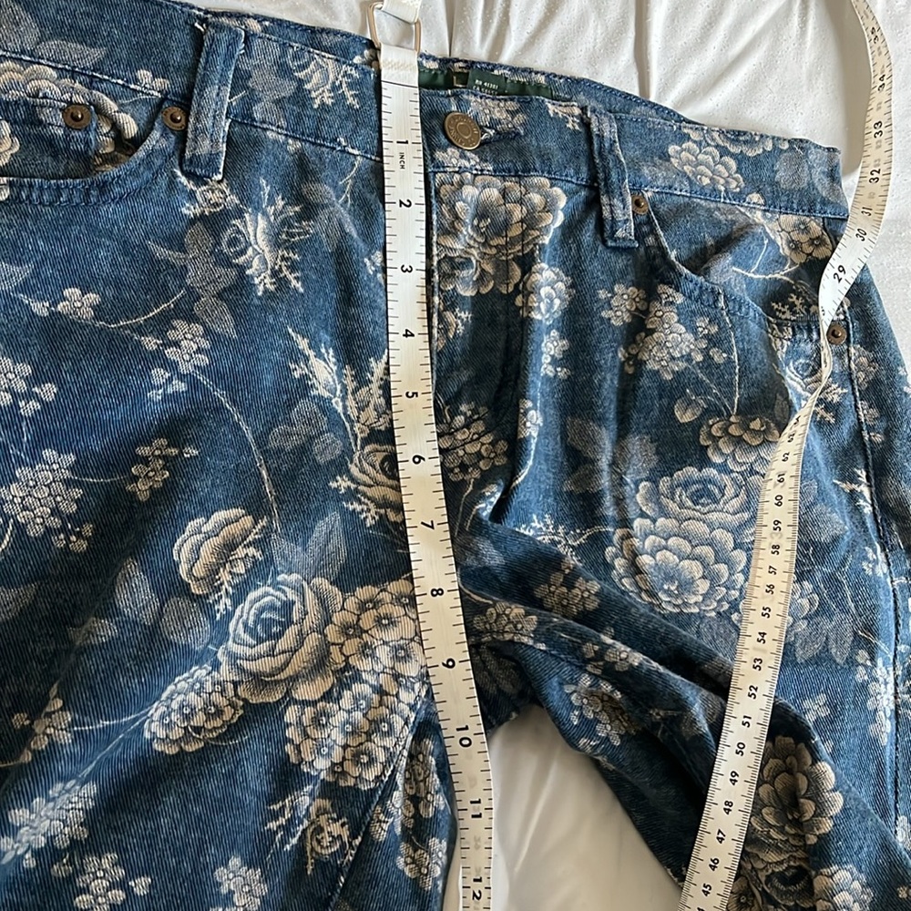 Lauren, Ralph Lauren 6P floral blue jeans excellent condition. - Picture 5 of 6